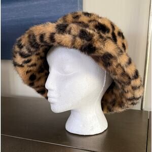 MNG Mango Leopard Faux Fur Beret Hat Animal Print Plush Statement NWOT